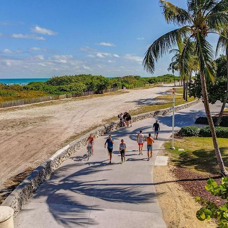 Deco Beachside Apt, W/2 Queen Beds, Washer/Dryer Miami Beach Exteriör bild