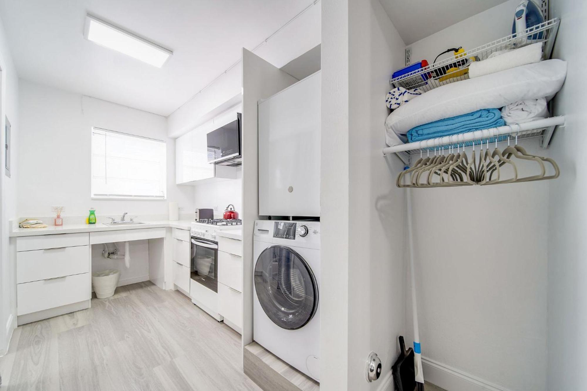 Deco Beachside Apt, W/2 Queen Beds, Washer/Dryer Miami Beach Exteriör bild